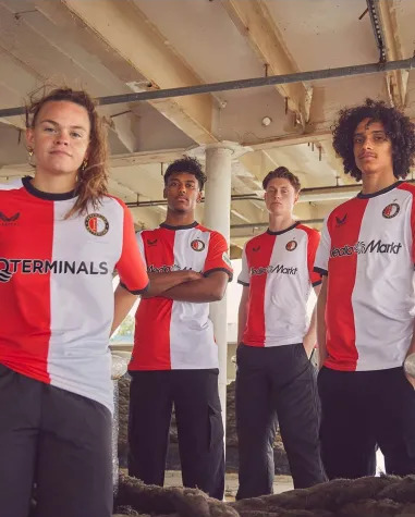 MAILLOT FEYENOORD DOMICILE 2024-2025
